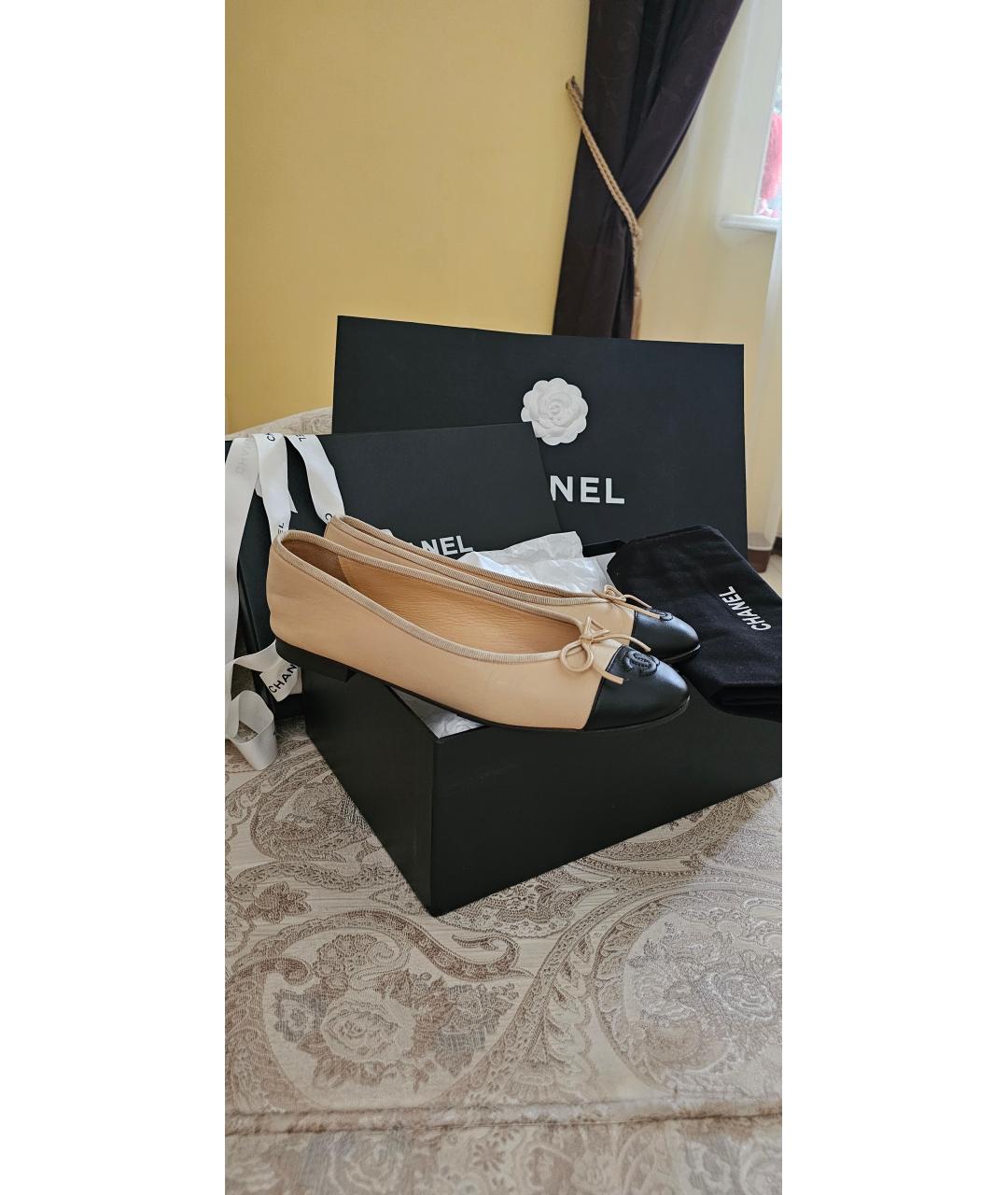 CHANEL Бежевые кожаные балетки, фото 6