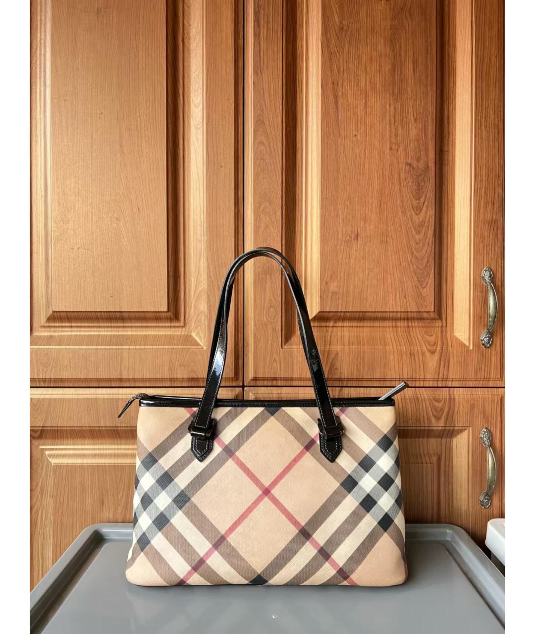 BURBERRY Бежевая сумка тоут из канвы, фото 5