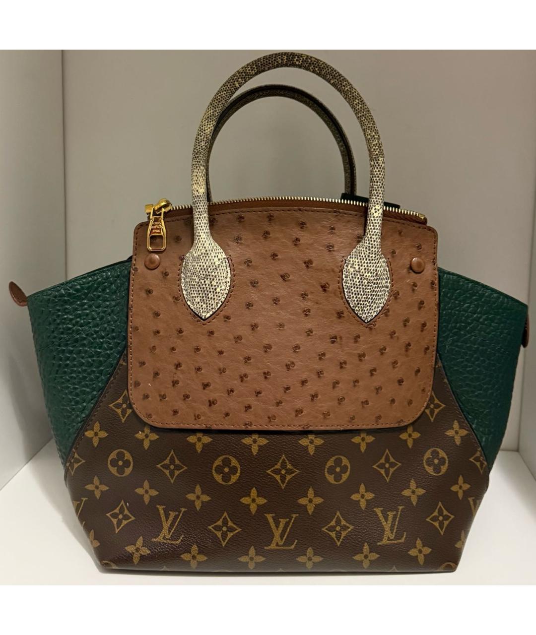LOUIS VUITTON Зеленая сумка с короткими ручками из кожи страуса, фото 3