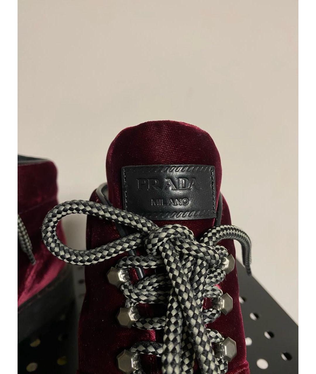 PRADA Бордовые бархатные ботинки, фото 3