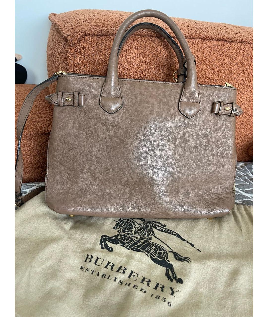 BURBERRY Бежевая кожаная сумка с короткими ручками, фото 3
