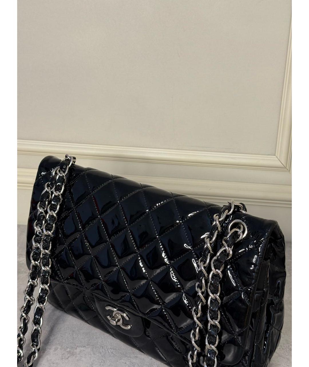 CHANEL Черная сумка через плечо из лакированной кожи, фото 7