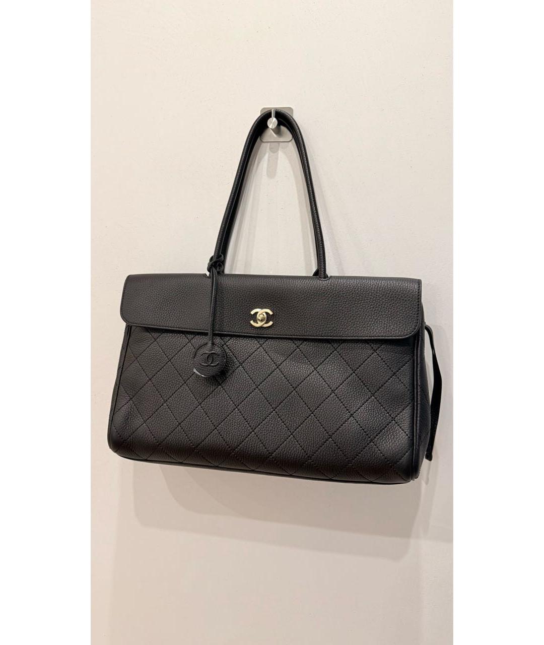 CHANEL Черная кожаная сумка тоут, фото 4