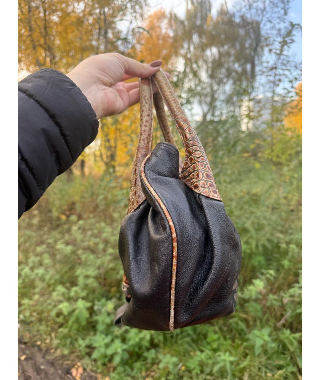 FENDI Коричневая тканевая сумка с короткими ручками, фото 8