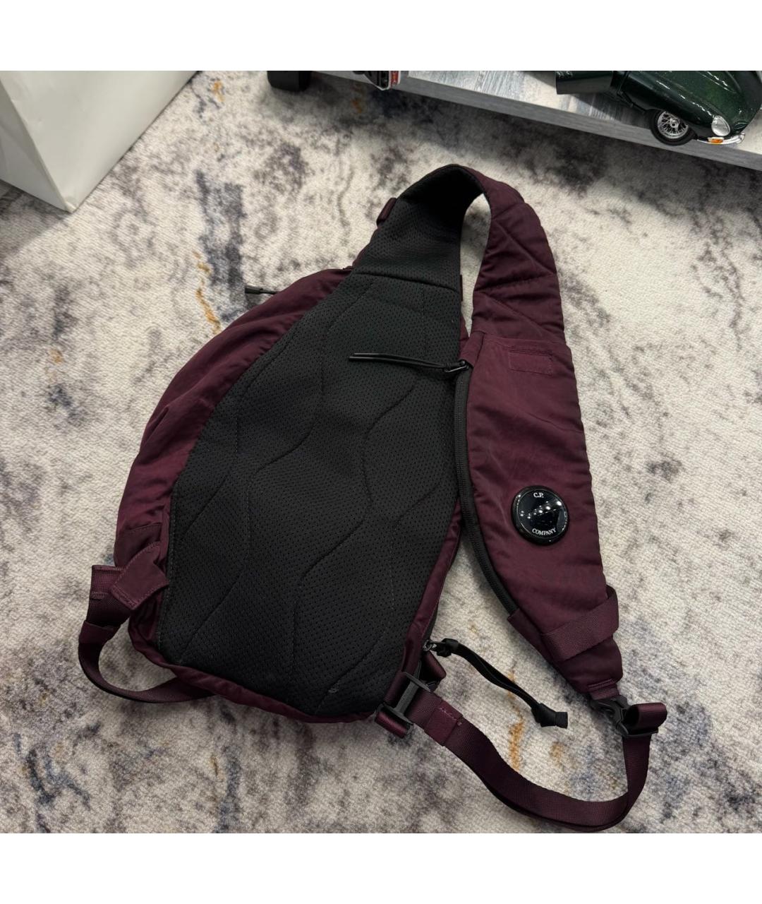 CP COMPANY Бордовая нейлоновая сумка на плечо, фото 7