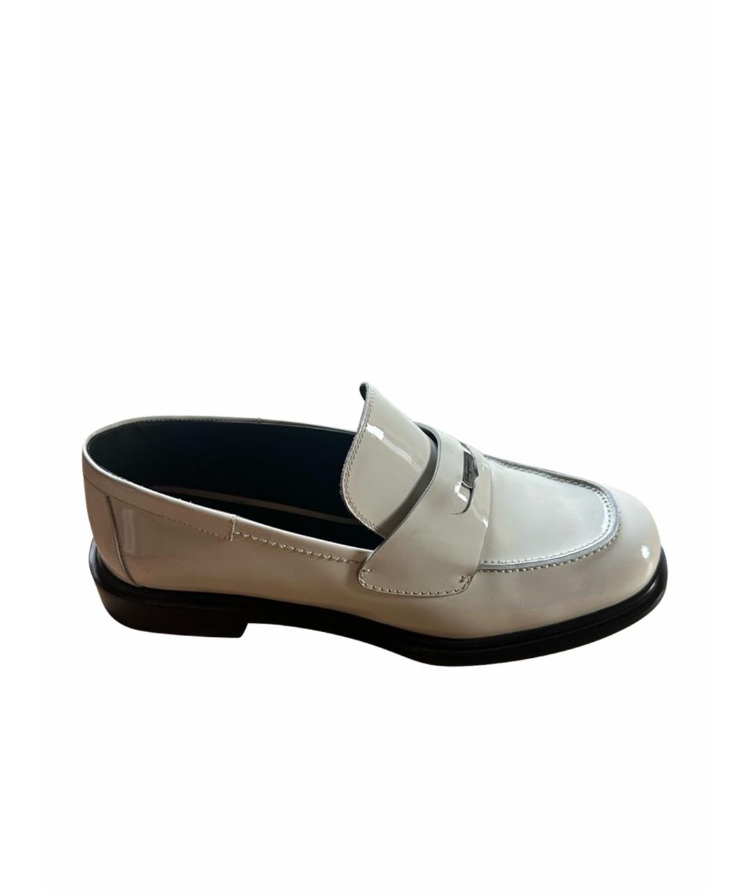 FERRAGAMO Белые туфли из лакированной кожи, фото 1
