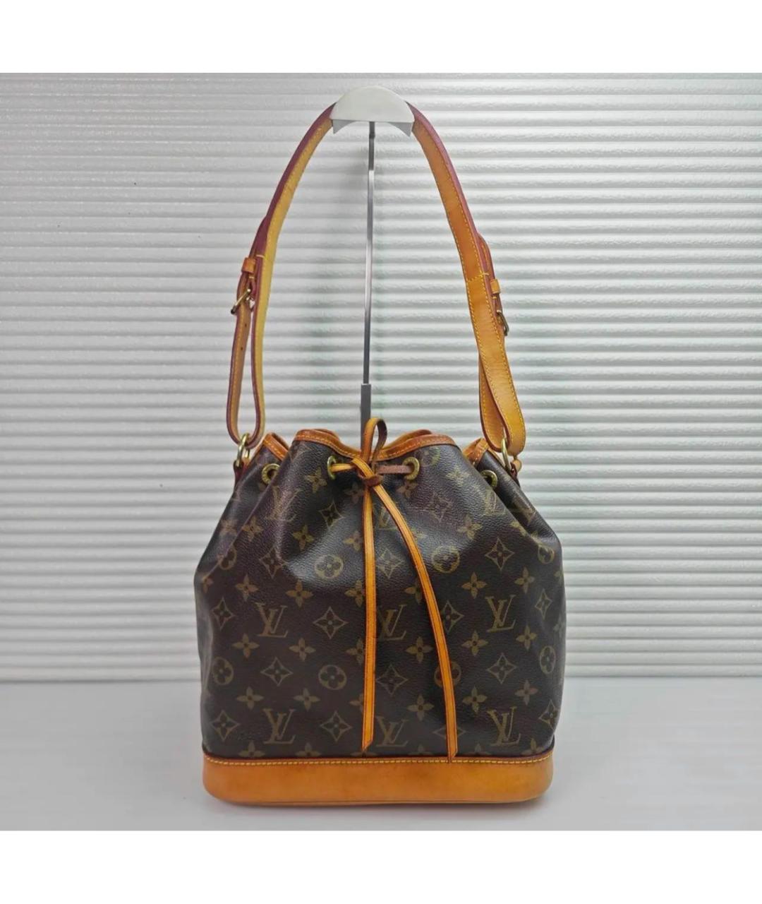 LOUIS VUITTON Коричневая сумка с короткими ручками из канвы, фото 2