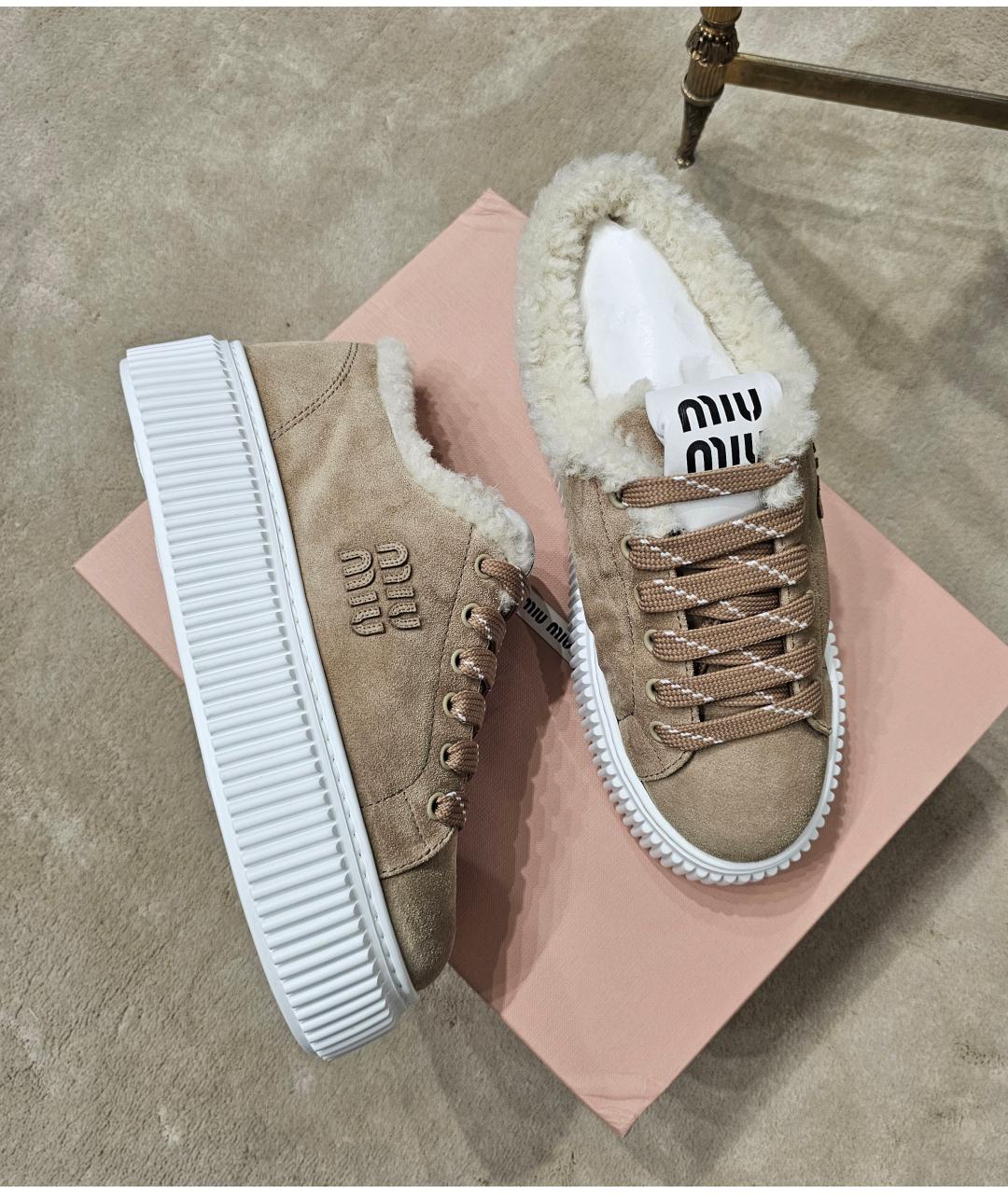 MIU MIU Бежевые замшевые кеды, фото 6