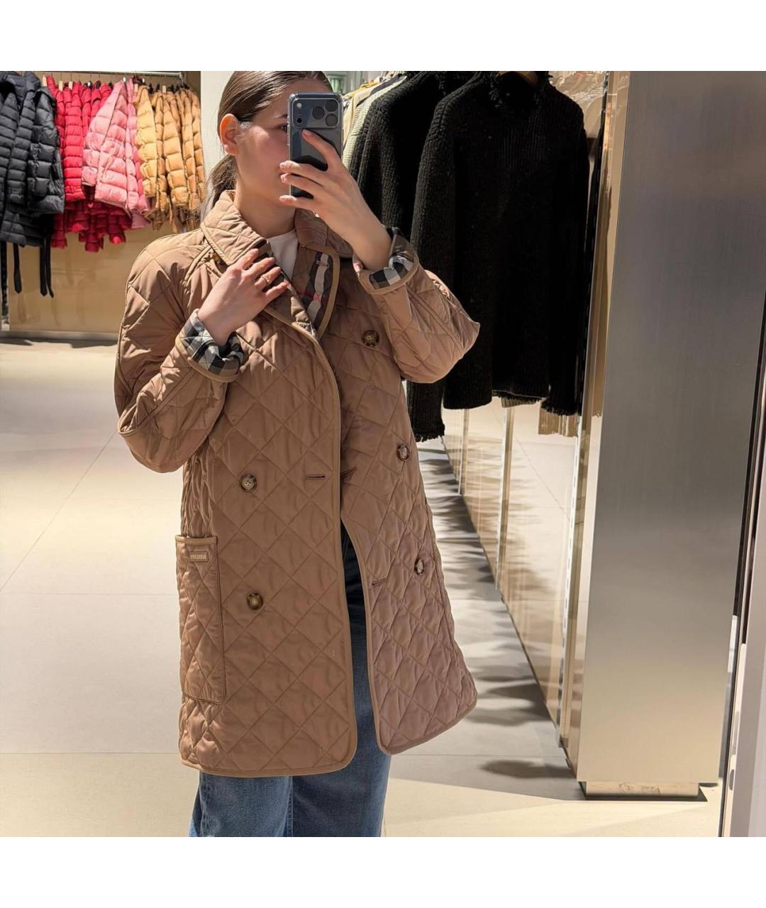 BURBERRY Бежевая полиэстеровая куртка, фото 2