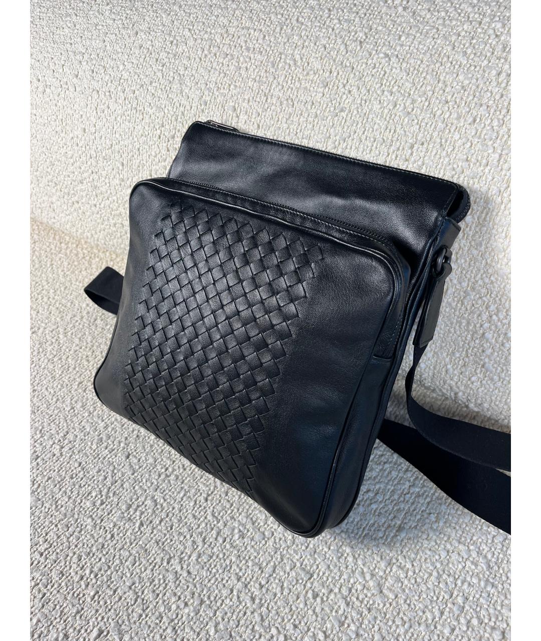 BOTTEGA VENETA Черная кожаная сумка на плечо, фото 7