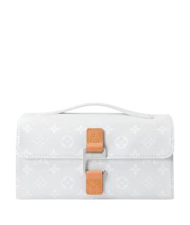 LOUIS VUITTON Косметичка