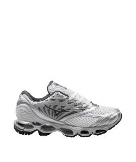 MIZUNO Низкие кроссовки / кеды