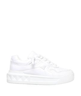 VALENTINO Низкие кроссовки / кеды