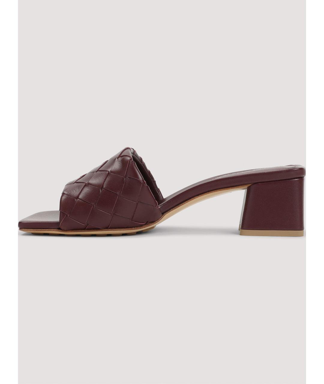 BOTTEGA VENETA Бордовые кожаные мюли, фото 3