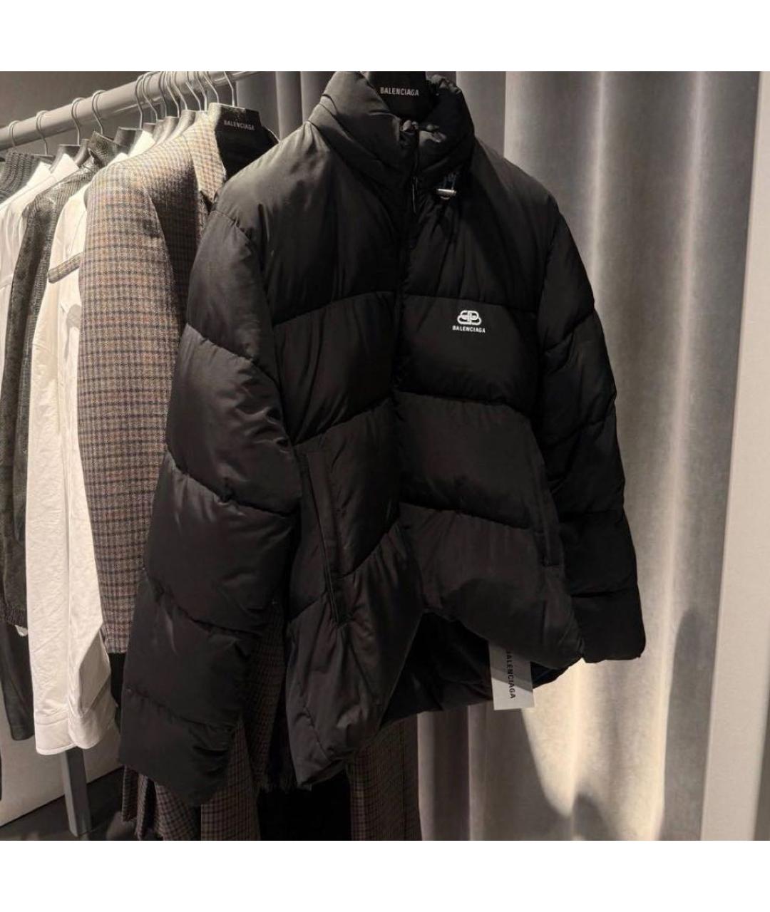 BALENCIAGA Черный пуховик, фото 2