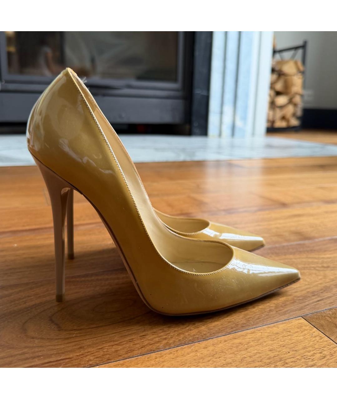 JIMMY CHOO Бежевые туфли из лакированной кожи, фото 6