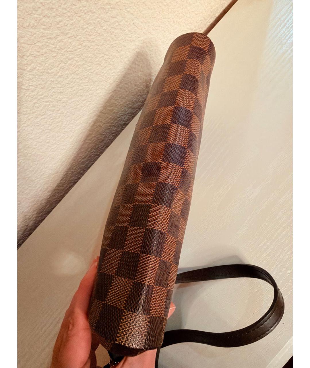 LOUIS VUITTON Коричневая сумка через плечо из канвы, фото 4