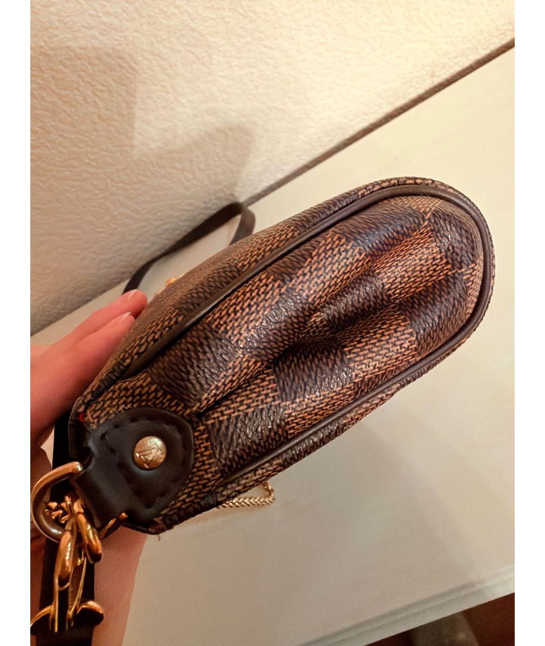 LOUIS VUITTON Коричневая сумка через плечо из канвы, фото 3