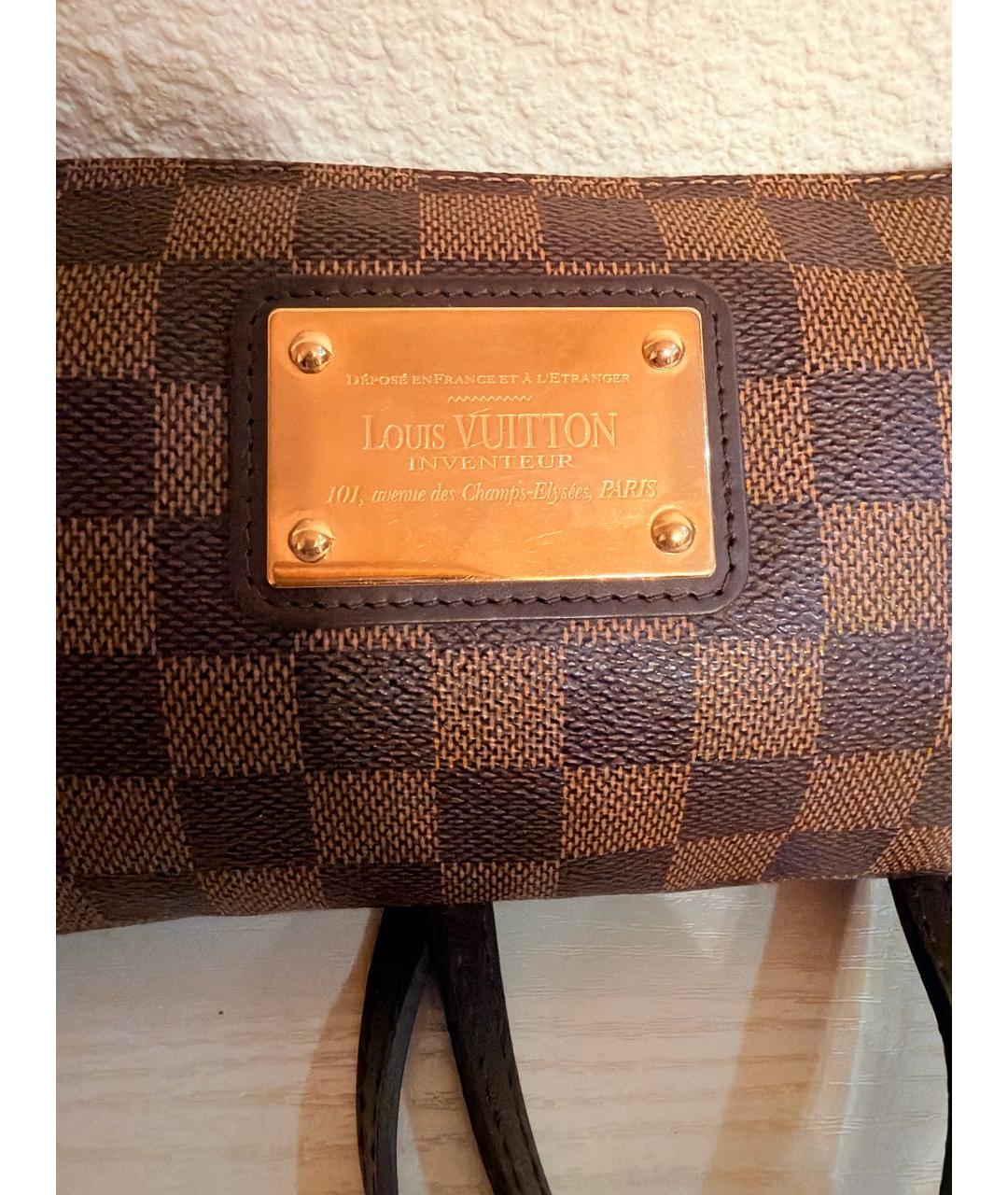 LOUIS VUITTON Коричневая сумка через плечо из канвы, фото 6