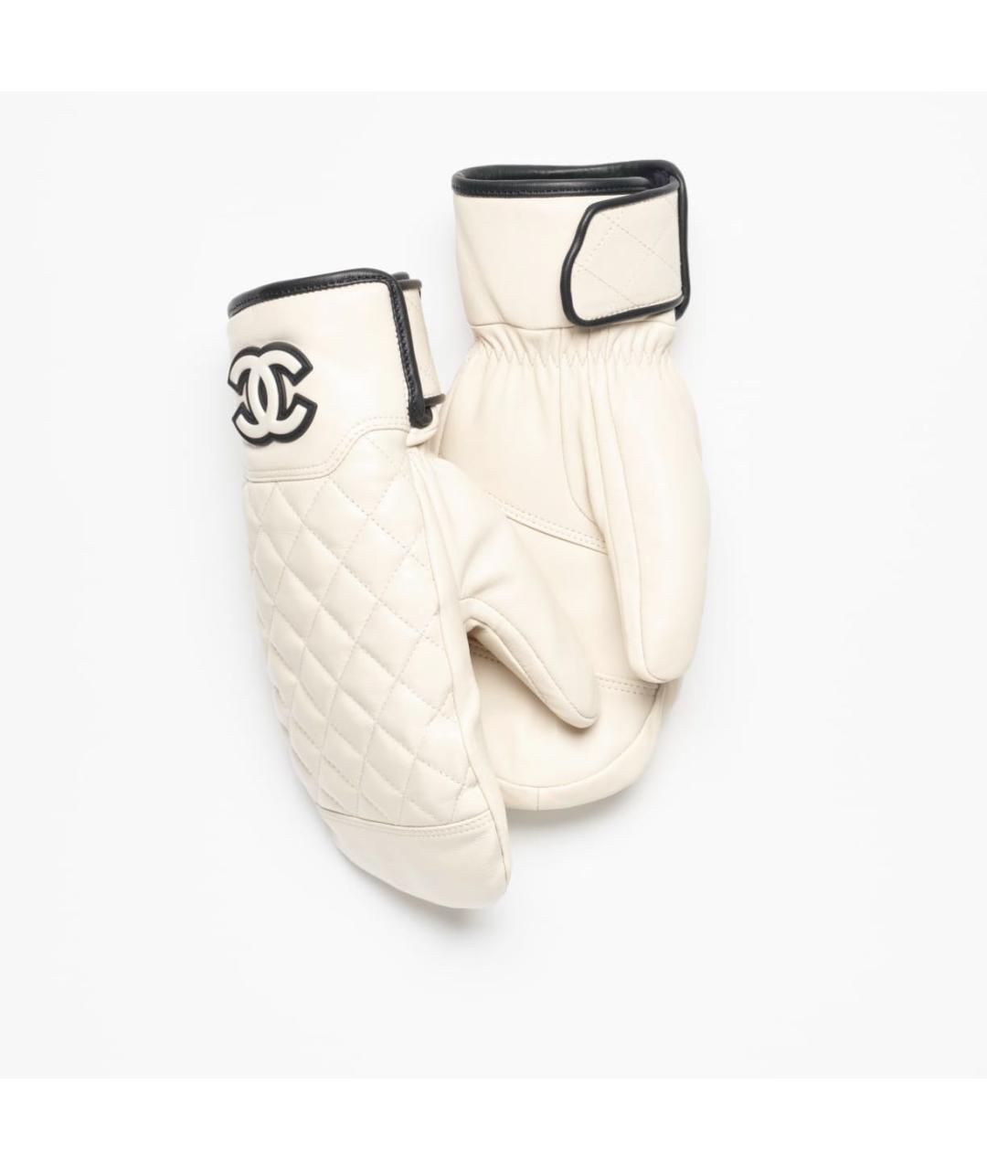 CHANEL Белые кожаные варежки, фото 3