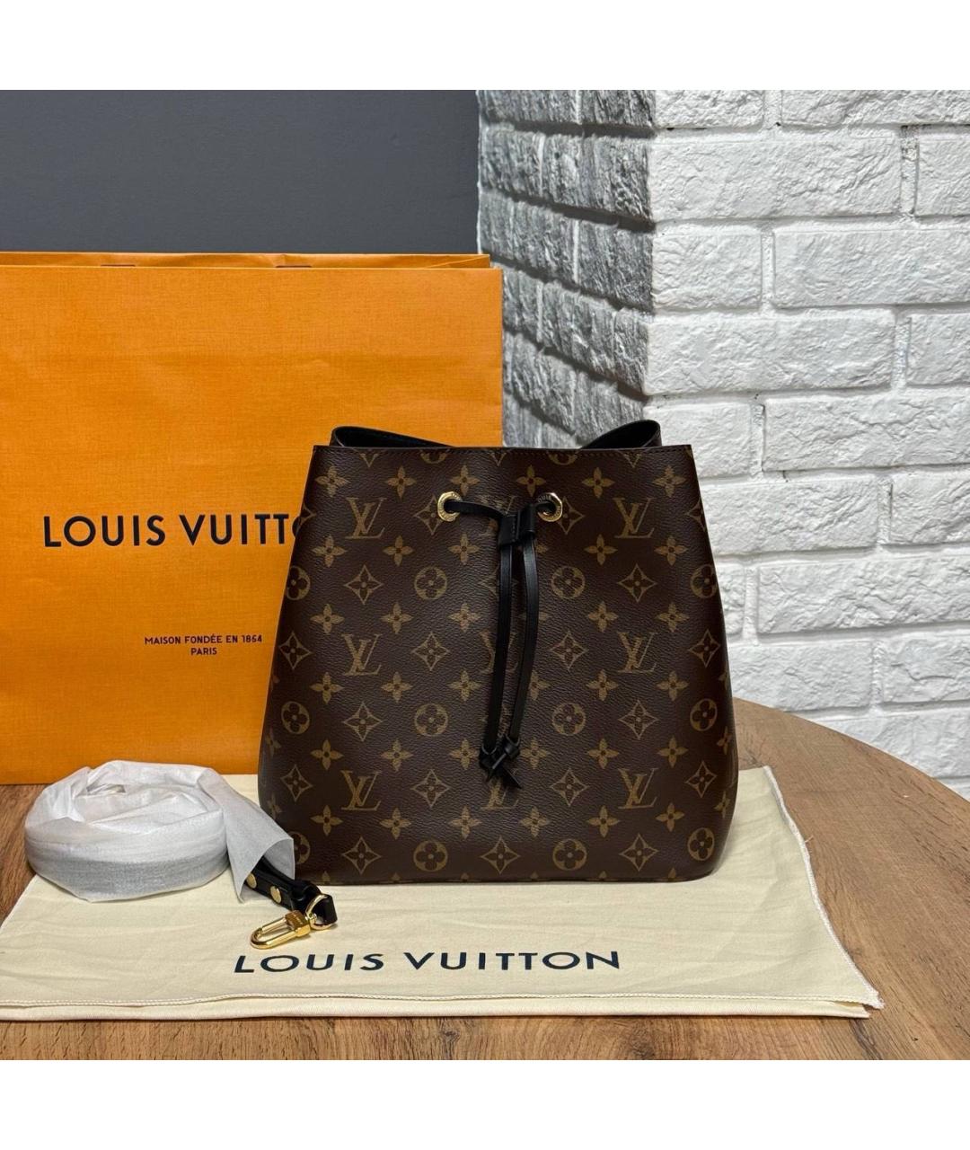 LOUIS VUITTON Коричневая сумка через плечо из канвы, фото 2