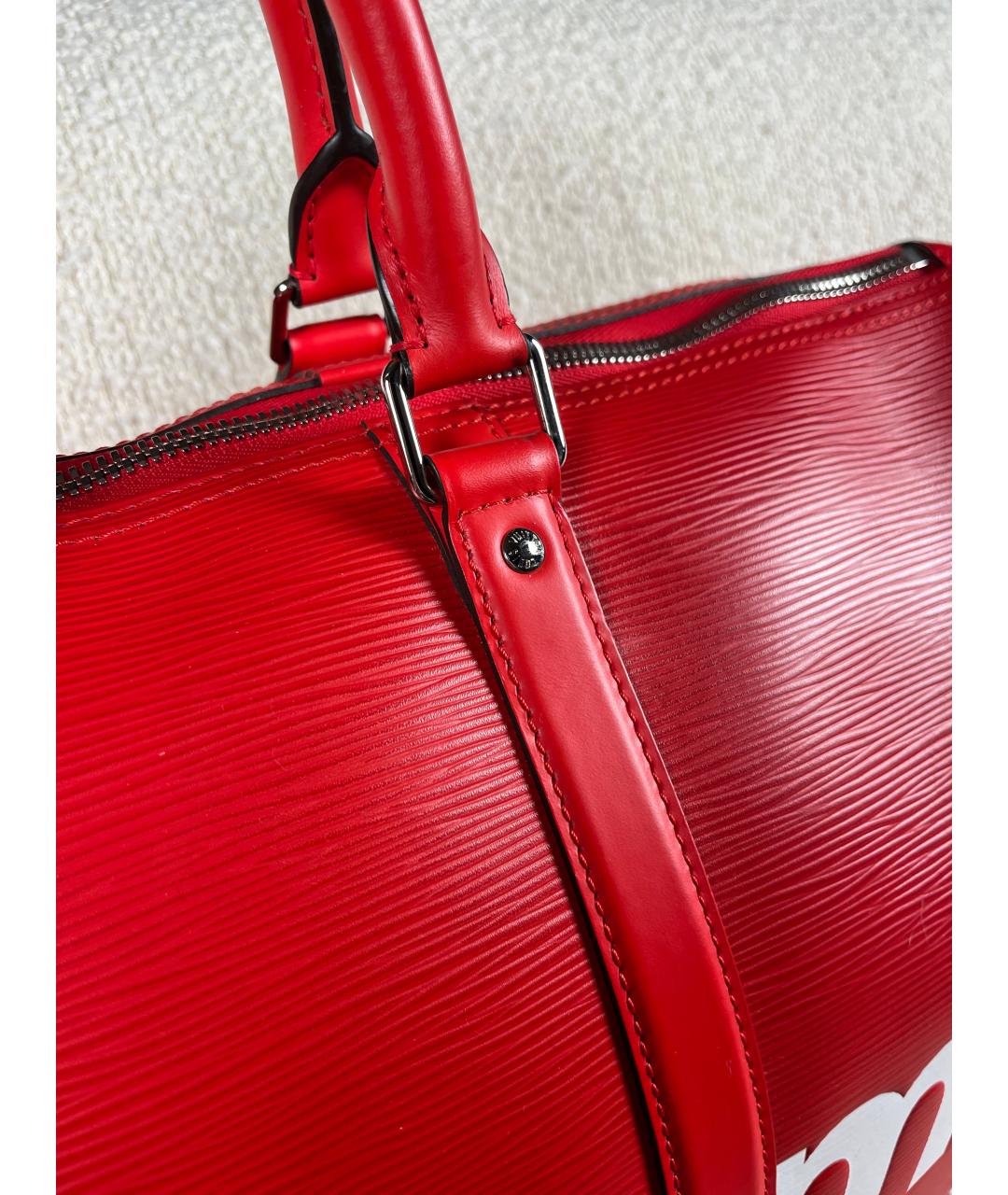 LOUIS VUITTON Красная кожаная дорожная/спортивная сумка, фото 6