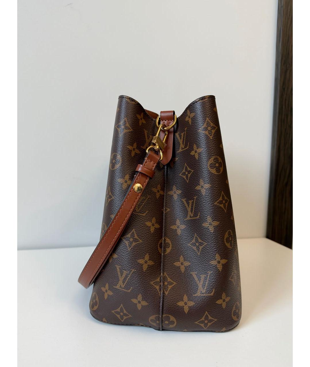 LOUIS VUITTON Коричневая кожаная сумка через плечо, фото 3