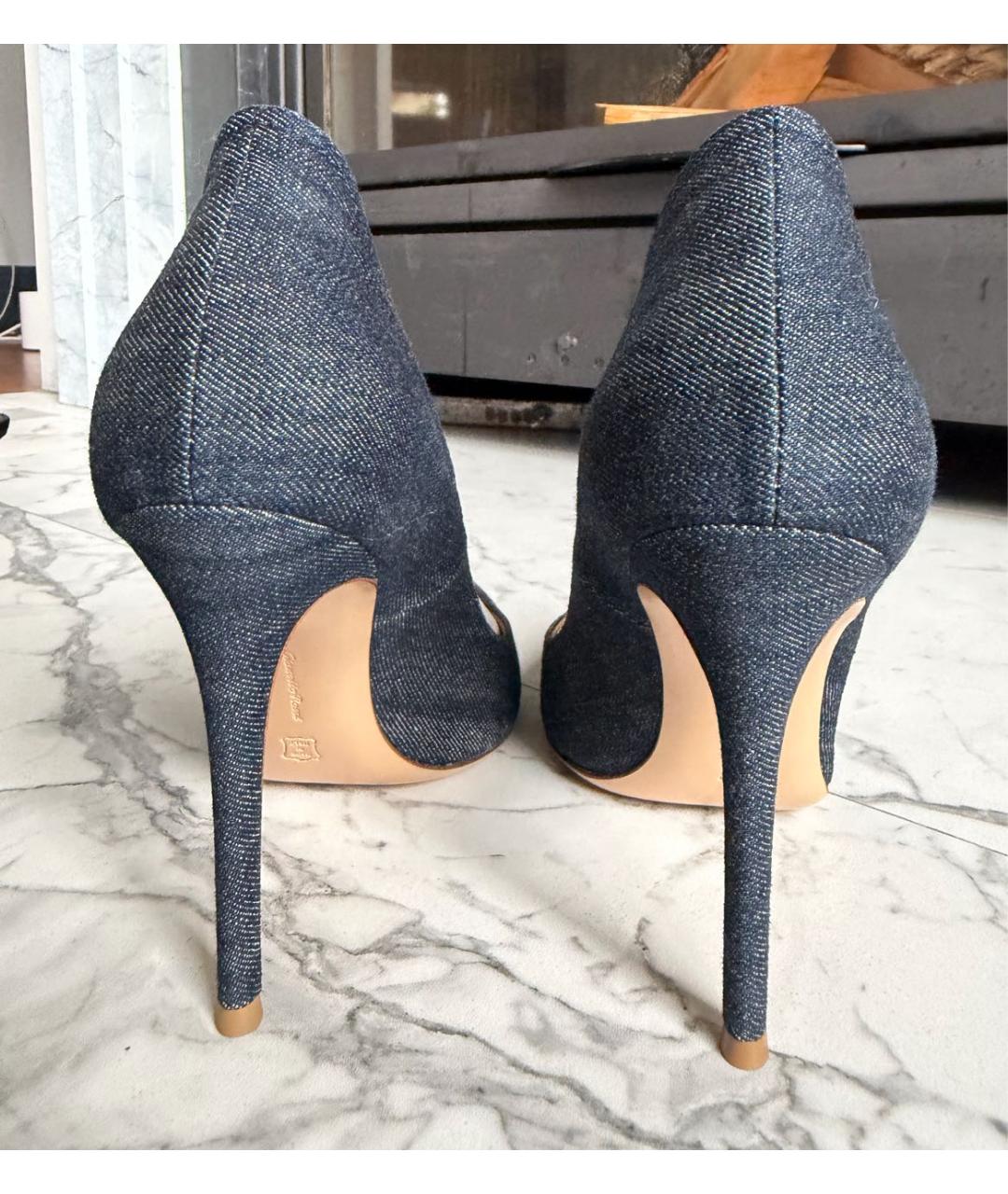 GIANVITO ROSSI Темно-синие текстильные туфли, фото 4