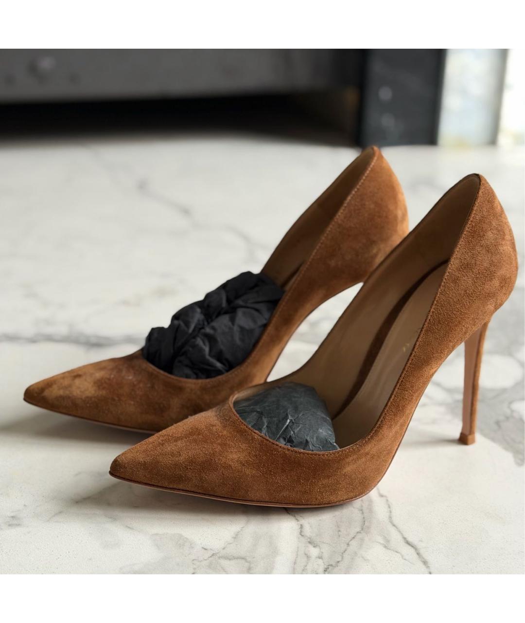 GIANVITO ROSSI Коричневые замшевые туфли, фото 3
