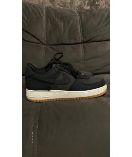 NIKE Низкие кроссовки / кеды