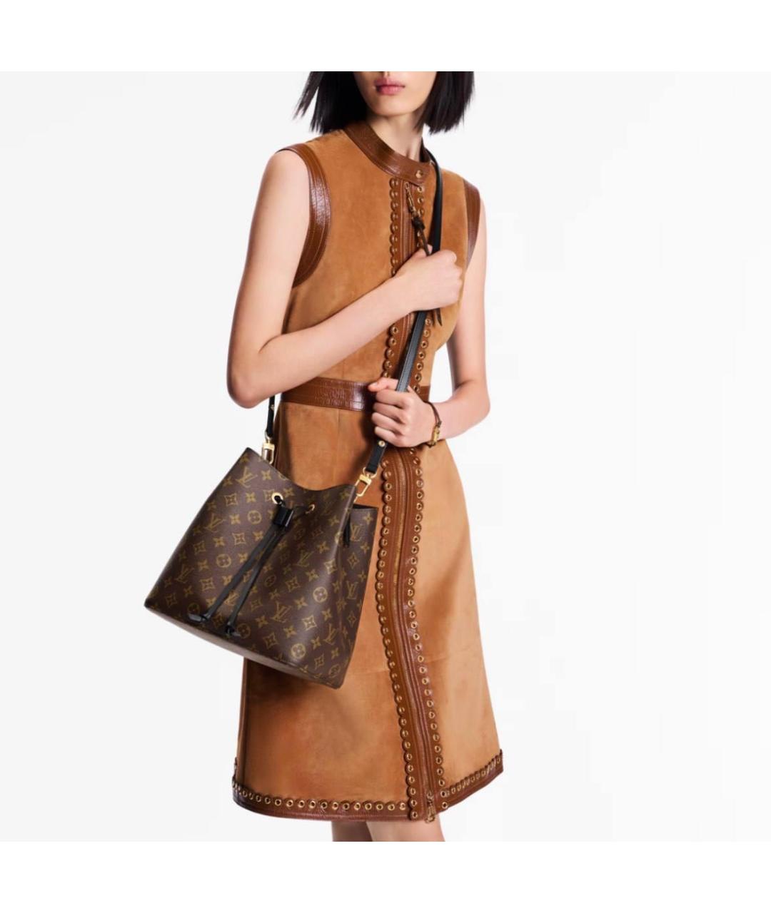 LOUIS VUITTON Коричневая сумка через плечо из канвы, фото 3