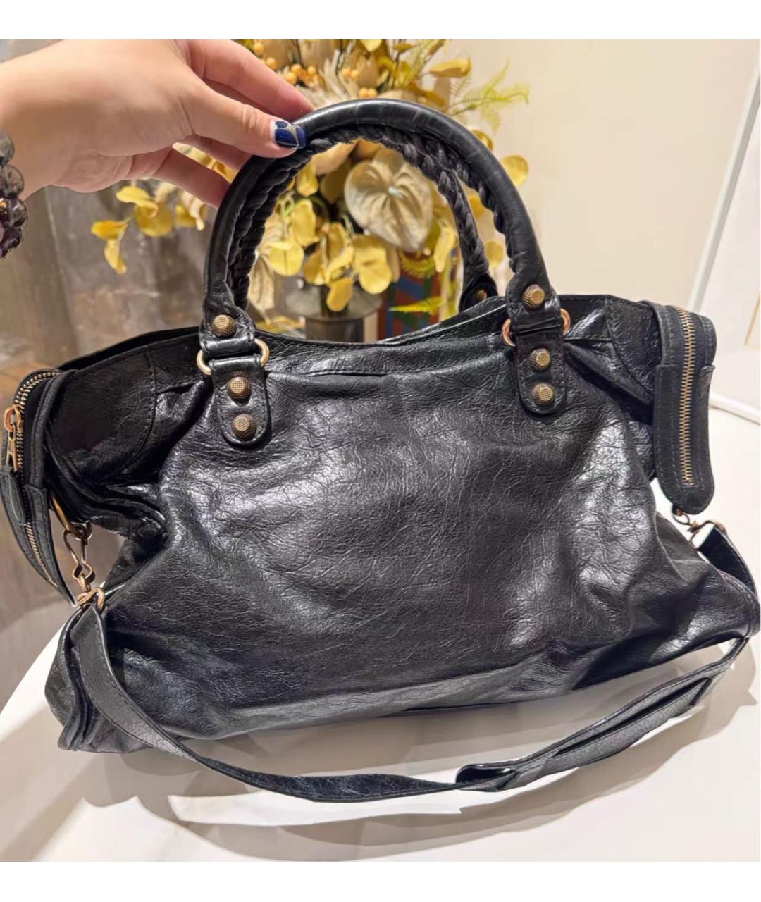 BALENCIAGA Кожаная сумка с короткими ручками, фото 6