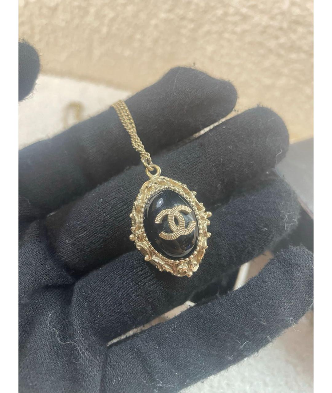 CHANEL Золотая металлическая подвеска, фото 9