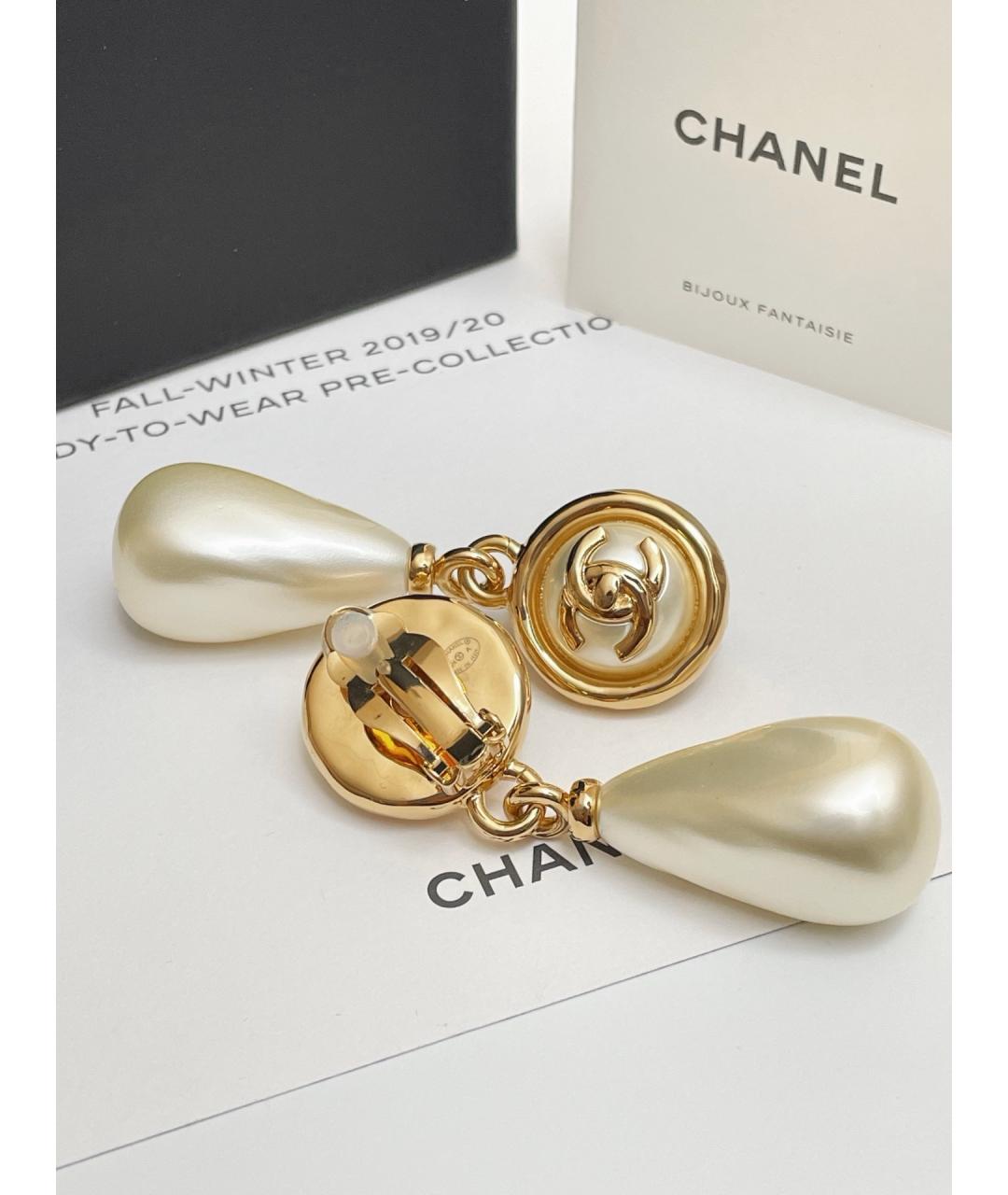 CHANEL Золотые металлические клипсы, фото 3