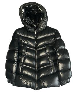 MONCLER Пуховик