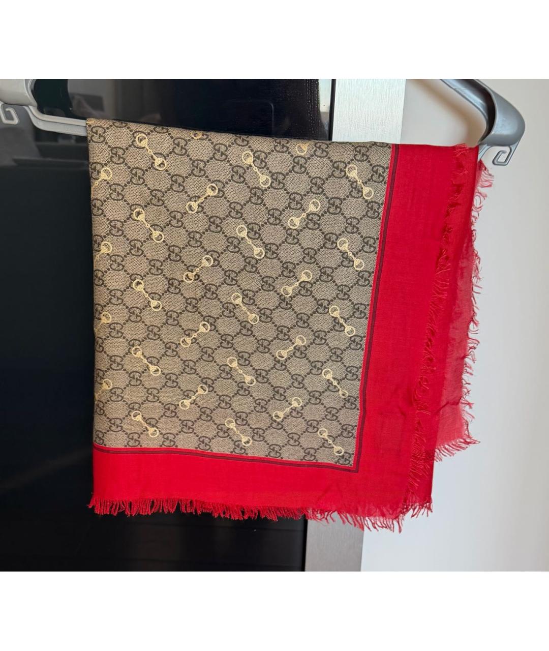 GUCCI Бежевый платок, фото 5