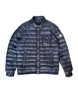 MONCLER Пуховик
