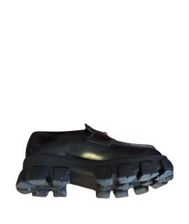 PRADA Лоферы