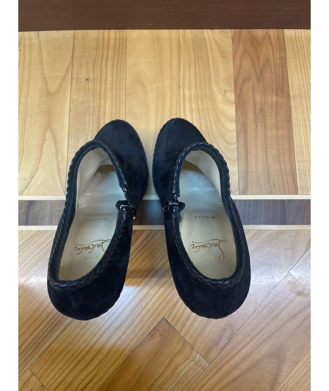 CHRISTIAN LOUBOUTIN Черные замшевые туфли, фото 3