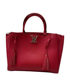 LOUIS VUITTON Сумка через плечо