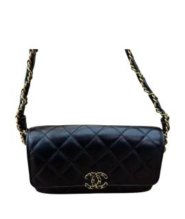 CHANEL Сумка через плечо