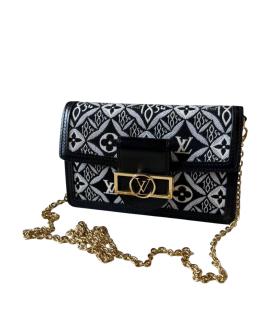 LOUIS VUITTON Сумка через плечо