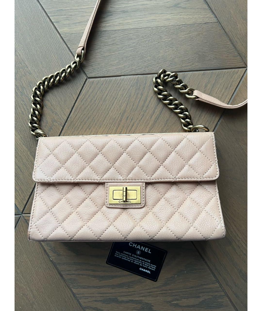 CHANEL PRE-OWNED Бежевая кожаная сумка через плечо, фото 2