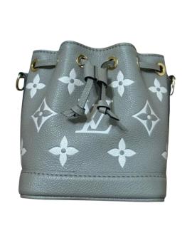 LOUIS VUITTON Сумка через плечо