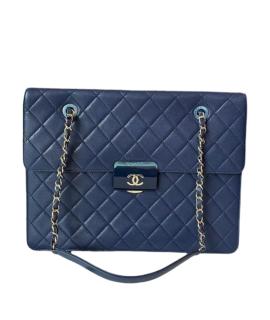 CHANEL Сумка через плечо