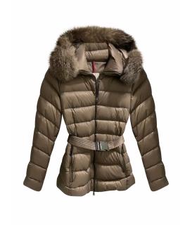 MONCLER Пуховик