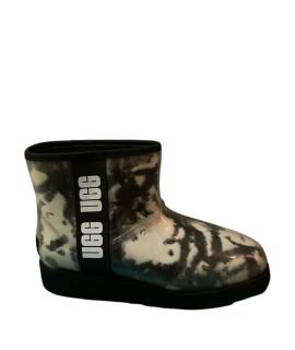 UGG Ботинки