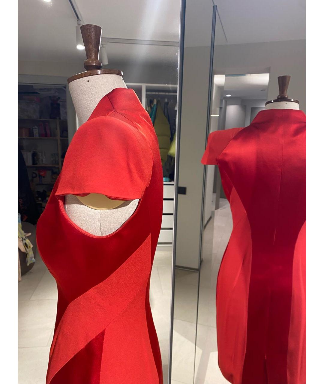 ALEXANDER MCQUEEN Красное шелковое коктейльное платье, фото 7