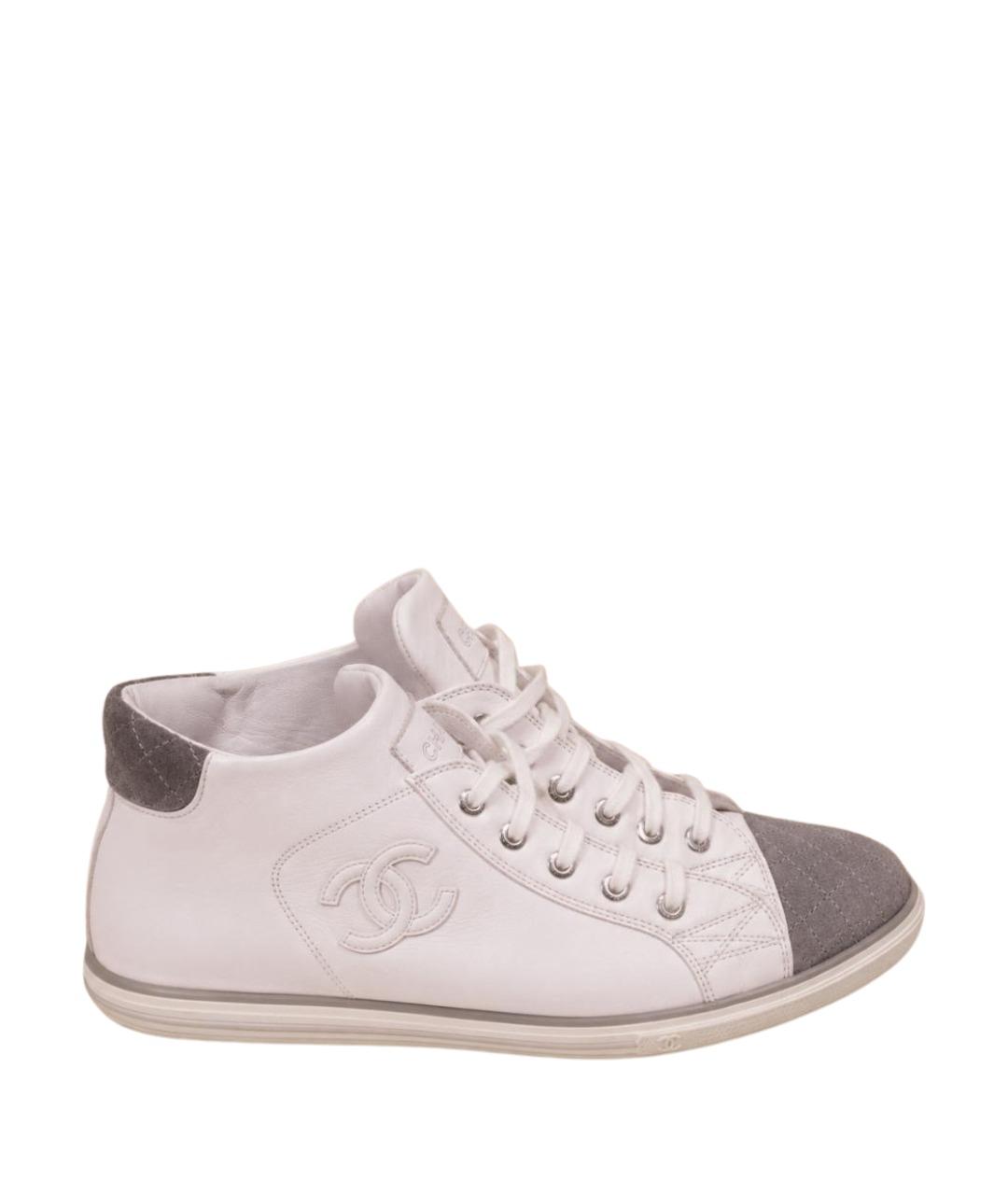 CHANEL Белые кожаные кеды, фото 1