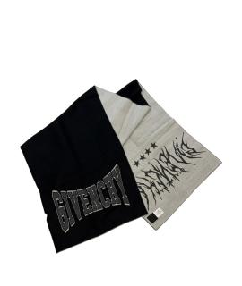 GIVENCHY Шарф